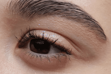 meilleurs serums pour faire pousser les sourcils